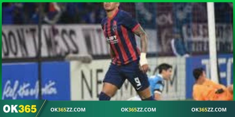 Những đội bóng viết nên trang sử hào hùng